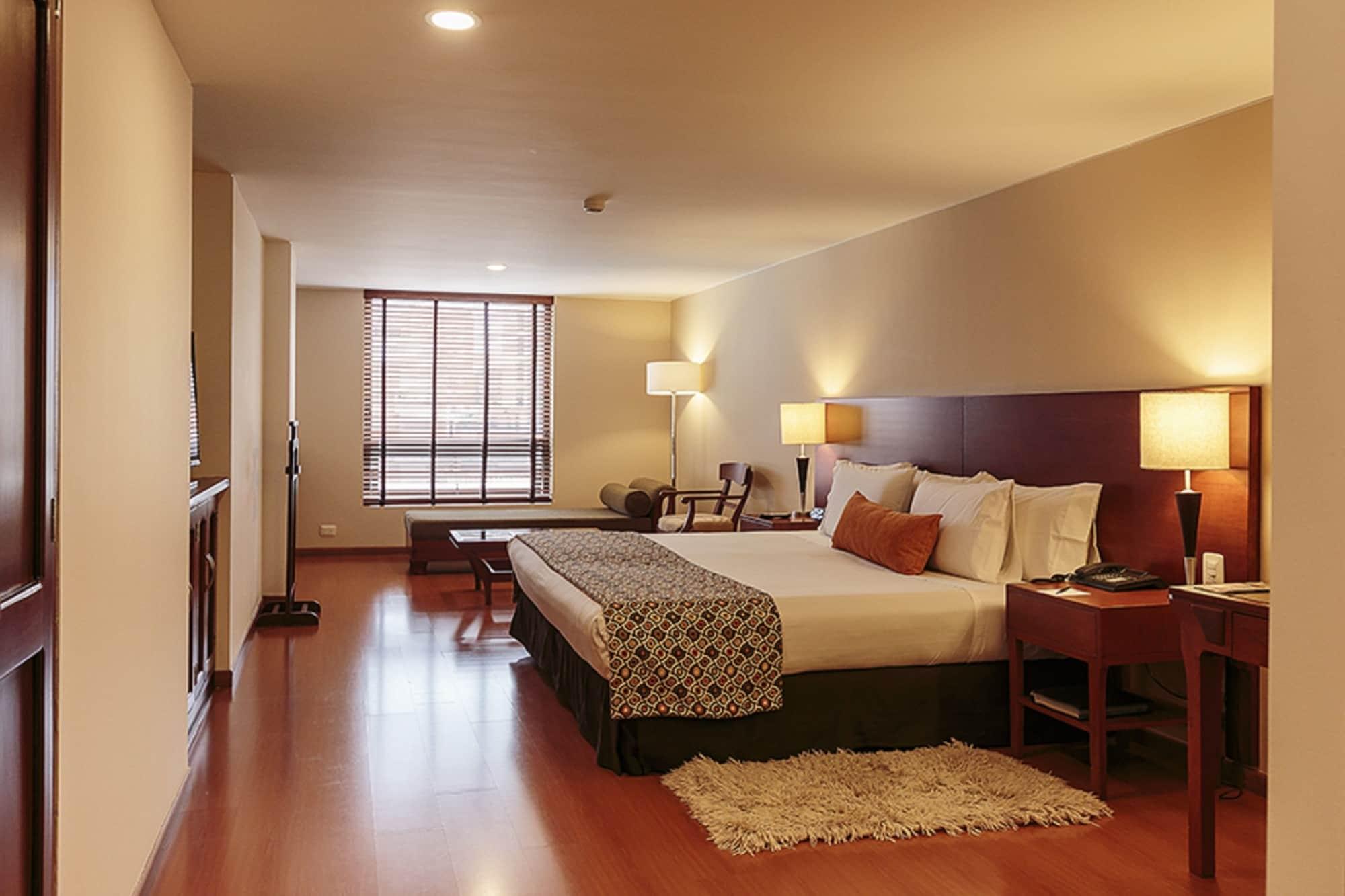 Hotel Estelar Suites Jones Bogotá Zewnętrze zdjęcie