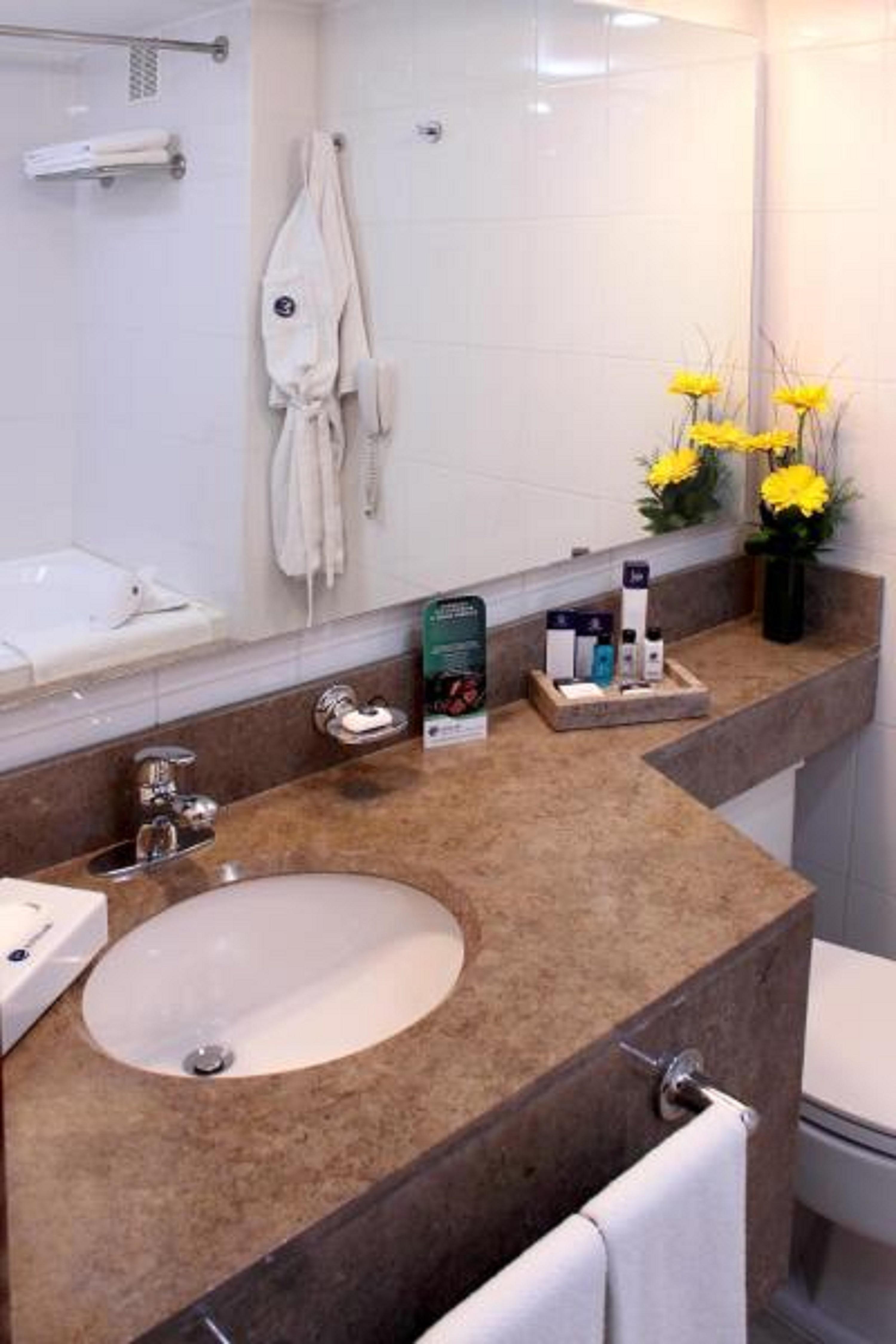 Hotel Estelar Suites Jones Bogotá Zewnętrze zdjęcie